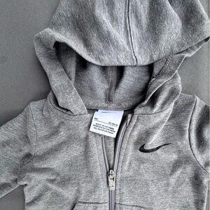 Nike Kids Heather Gray Hooded Zip Sweatshirt with Black Swoosh
